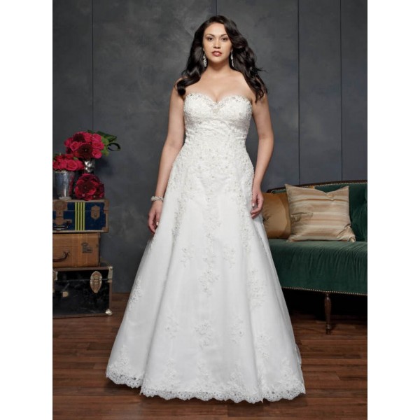 Femme by Kenneth Winston for the Curvy Bride Spring 2015 Style 3376
