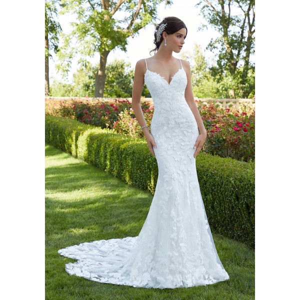 Mori Lee Bridal | Suri Style 5802 | Affordable Wedding Dress