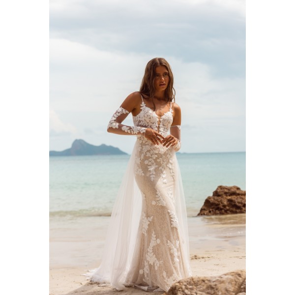 Madi Lane Bridal Jesslyn 22500 | Embroidered Sweetheart Illusion V Neck | Wedding Dress