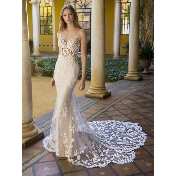 Enzoani Blue Petal | Sweetheart Neckline Wedding Gown