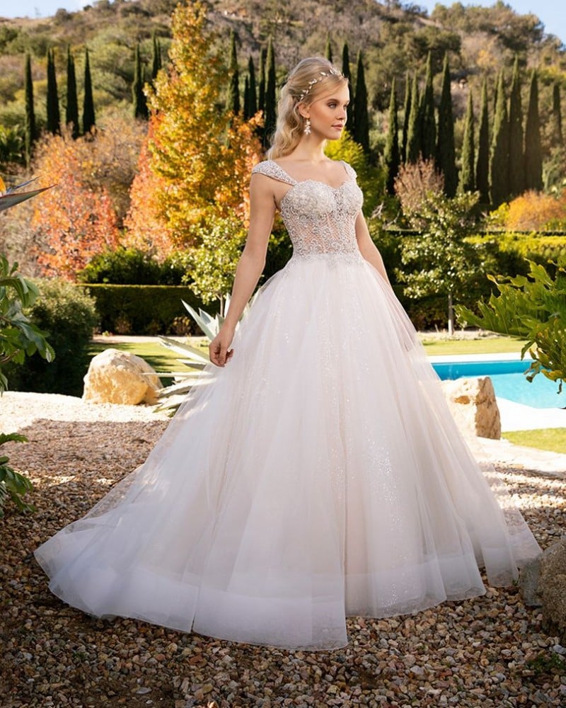 Casablanca Bridal Rosalie Style 2374 | Stunning Ballgown Wedding Dress 