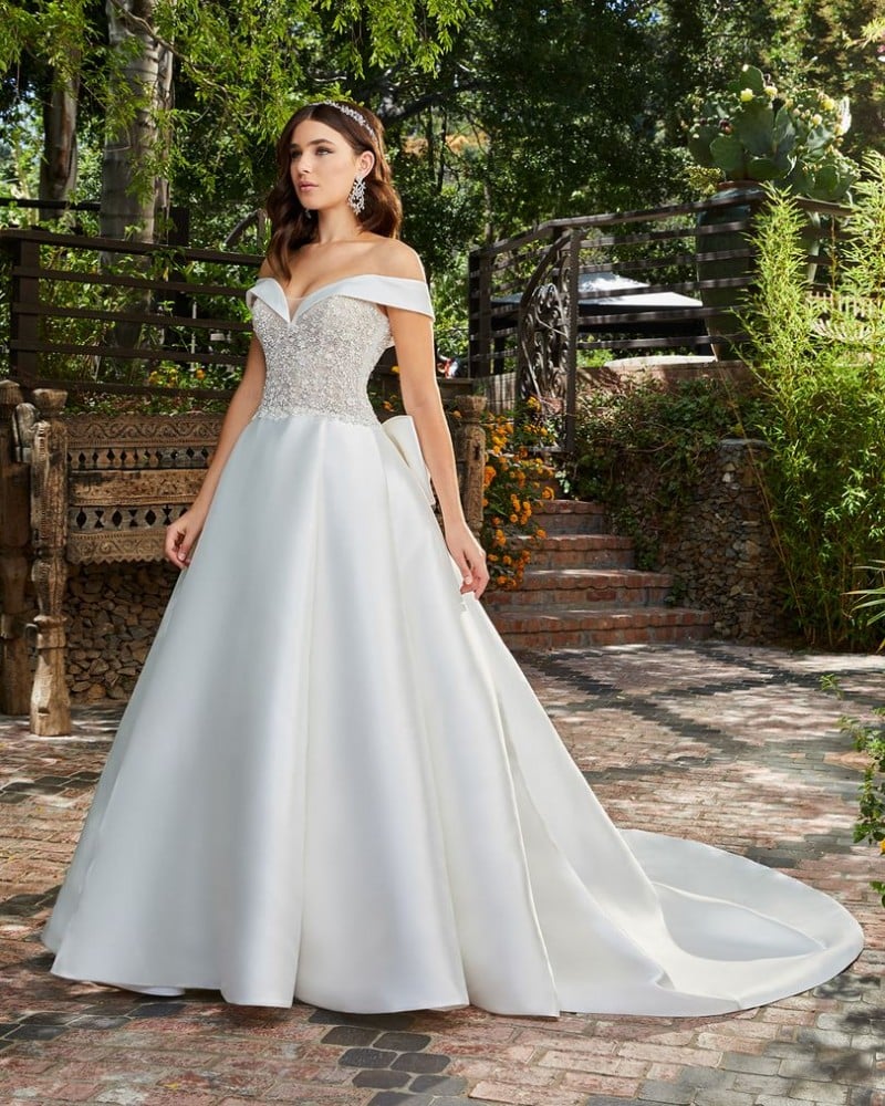 Casablanca Bridal Kensington Style 2401 | Beaded Bodice | Wedding Dress