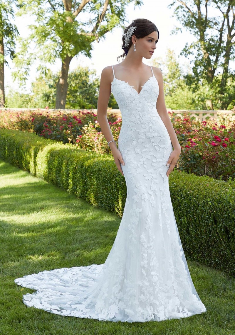 Mori Lee Bridal | Suri Style 5802 | Affordable Wedding Dress