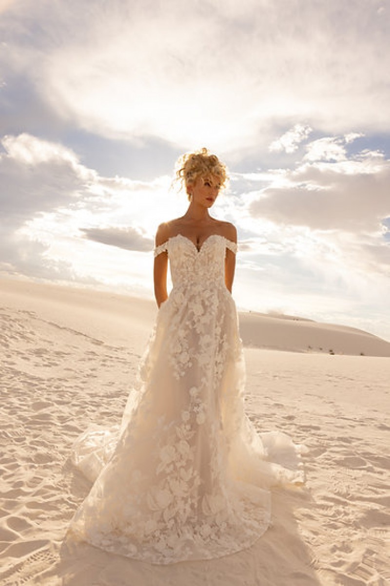 Jimme Huang Bridal BG101070 | Barceilia Bridal Gown