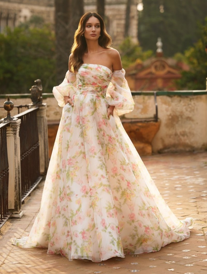 Moonlight Bridal | 6893 | Organza Full A-line | Bridal Gown