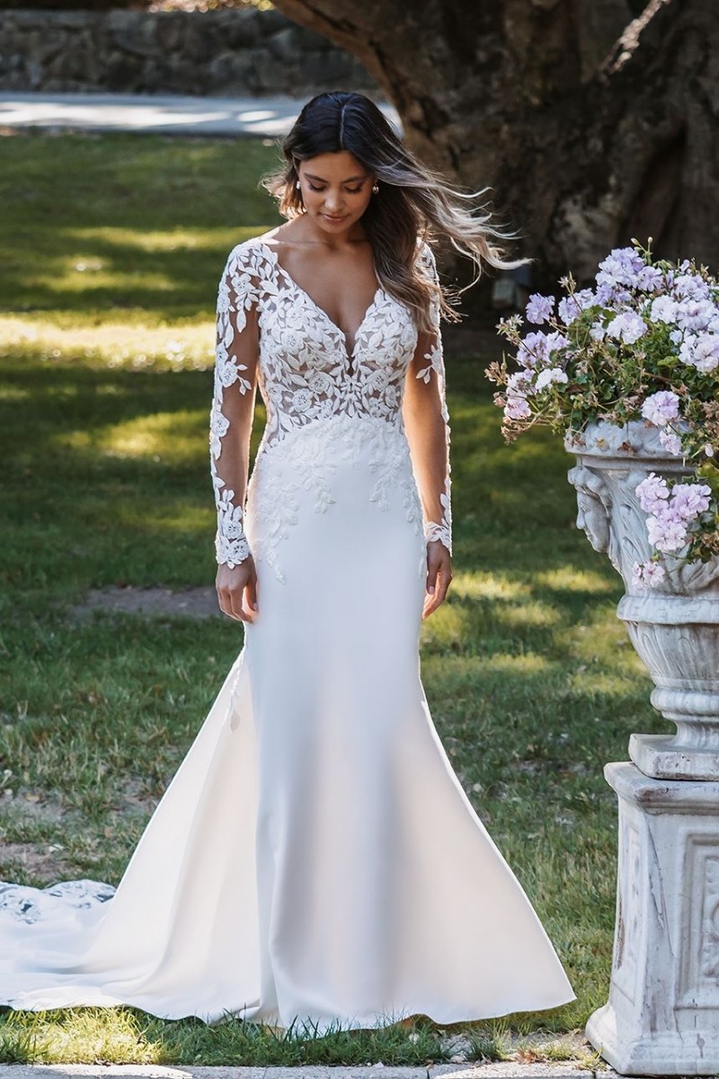 Allure Bridals Style 9915