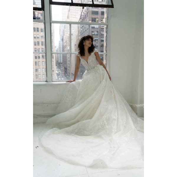 Martina Liana | Style 1371 | Full Ballgown Wedding Dress
