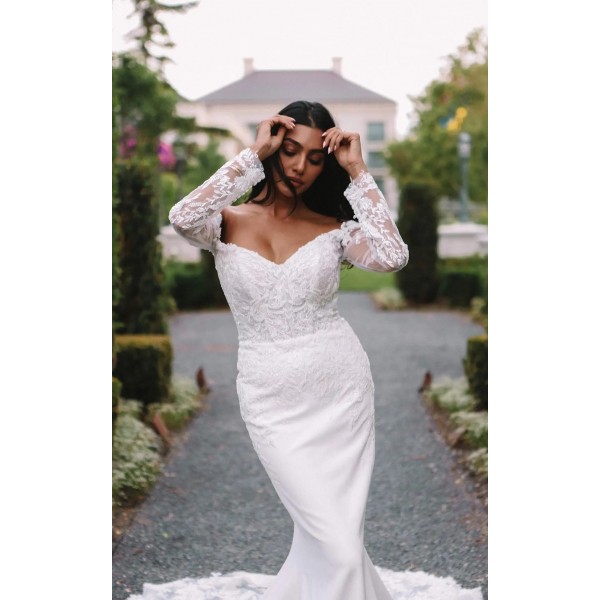 Martina Liana | Style1537 | Off Shoulder Wedding Dress