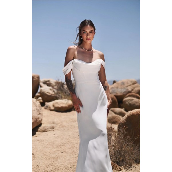 Martina Liana | Style1566 | Off Shoulder Wedding Dress