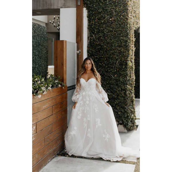 Stella York | Style 7521 | Wedding Dress