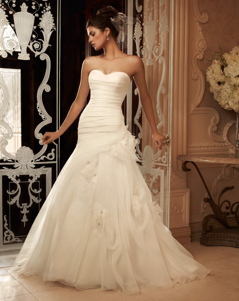 Casablanca Bridal - Style 2105 | Strapless sweetheart gown