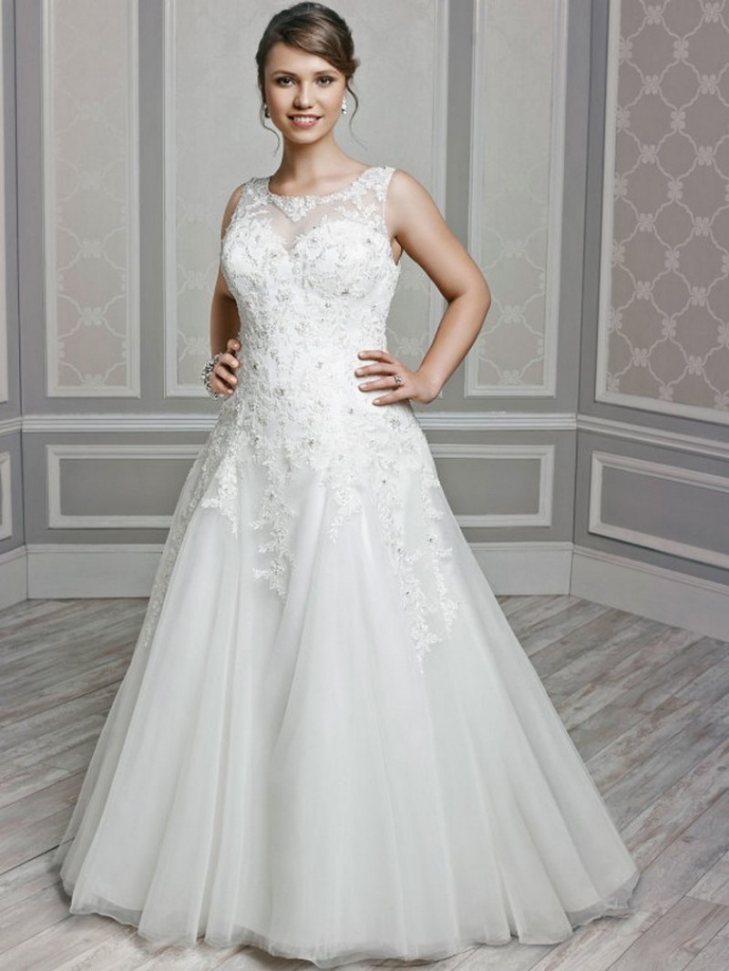 Femme by Kenneth Winston for the Curvy Bride Spring 2015 Style 3380