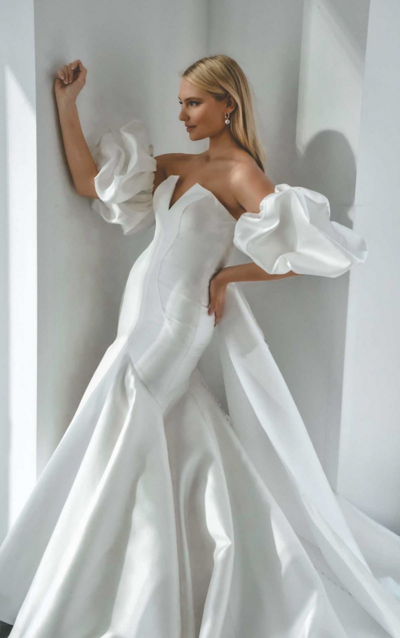 Martina Liana | Style 1266 | Mikado | Strapless Neckline | Center Plunge | Wedding Dress
