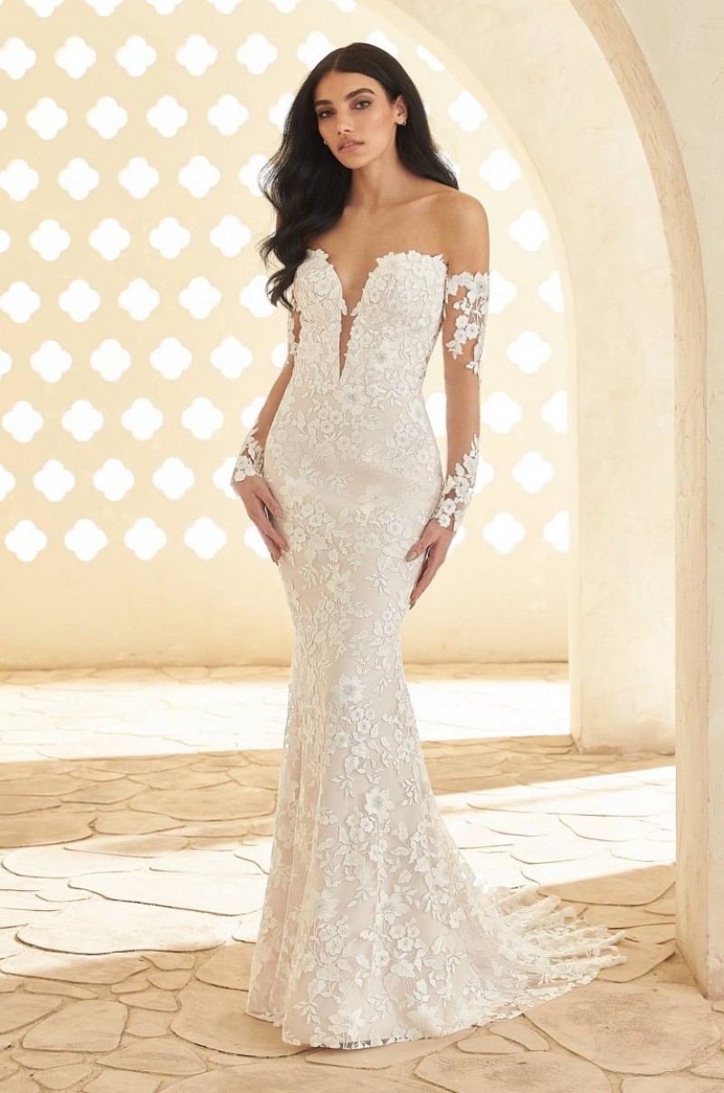 Paloma Blanca Bridal Style 5009 | Sequin Lace Wedding Dress