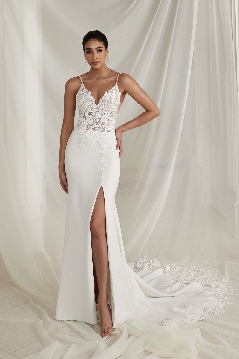 Justin Alexander | Everley 88256 | Lace and Crepe Fit and Flare Wedding Dress with Slit