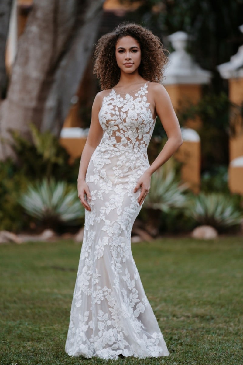 Allure Bridals Style 9955 | Fall in Love Again | Sheath Vine Lace Wedding Gown