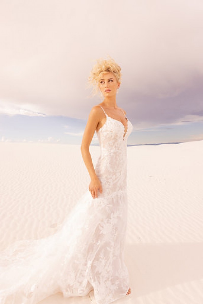 Jimme Huang Bridal BG101066 | Elvas Bridal Gown