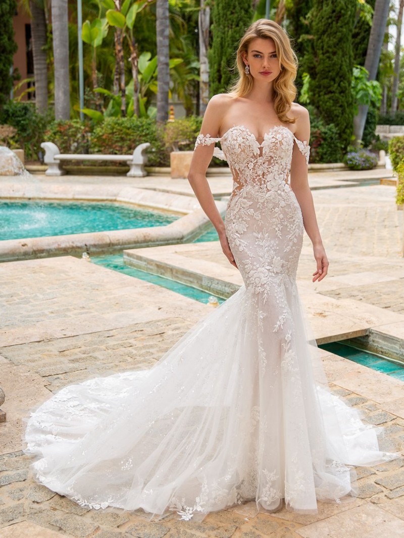 Enzoani Bridal Raquel | Fit-&-Flare Mermaid | Wedding Dress
